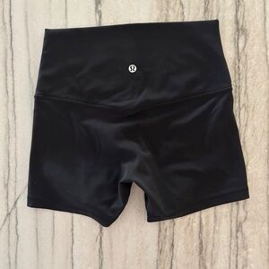 NWOT lululemon Align™ High-Rise 4 -inch short - black - size 6